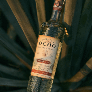 TEQUILA OCHO REPOSADO BARREL PROOF LA MESA 2025