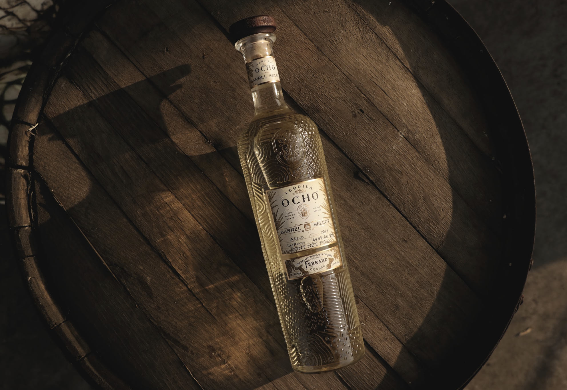TEQUILA OCHO AÑEJO BARREL SELECT COGNAC FERRAND LAS RAÍCES 2024